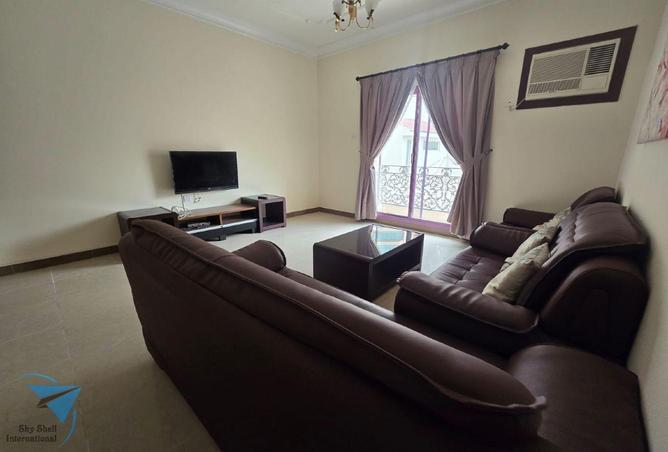 960521 - Property Image 2