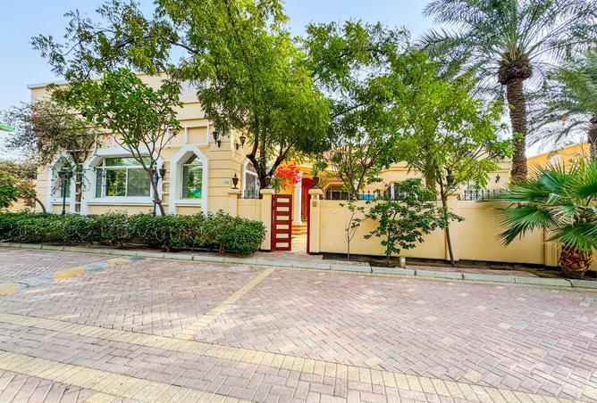 984159 - Property Image 3