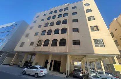 Apartment - 2 Bedrooms - 2 Bathrooms for rent in Al Burhama - Manama - Capital Governorate