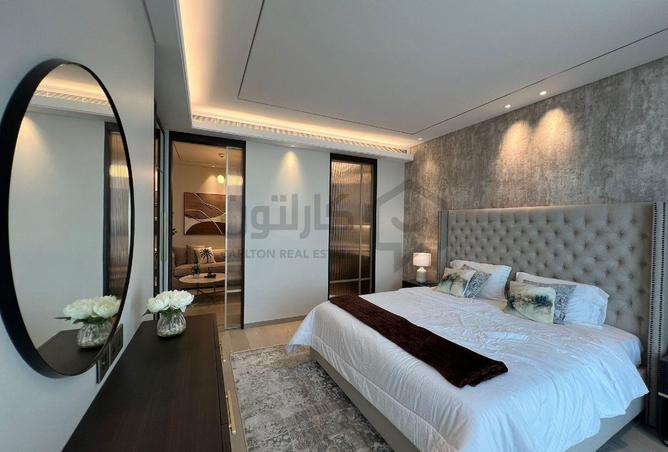 960420 - Property Image 2