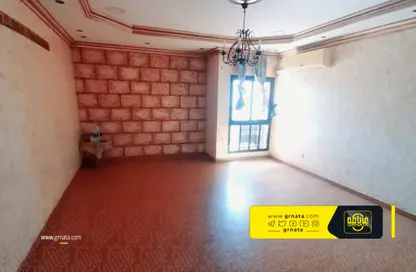 Apartment - 3 Bedrooms - 3 Bathrooms for sale in Isa Town - Central Governorate