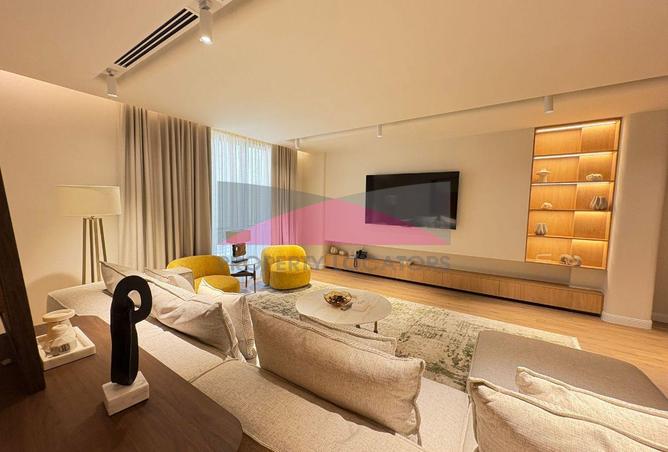 938501 - Property Image 2