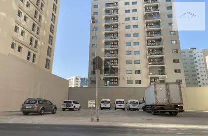 Land - Studio for sale in Busaiteen - Muharraq Governorate