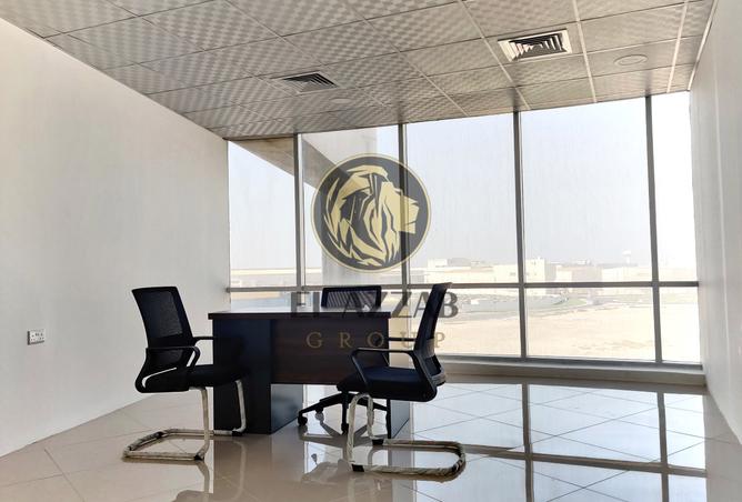 925262 - Property Image 2