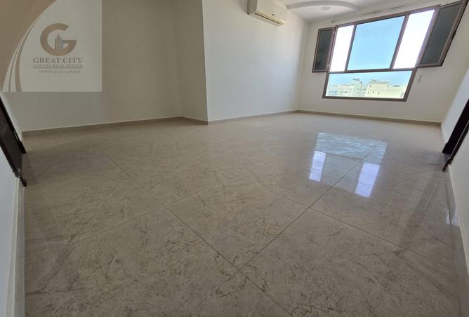 967570 - Property Image 2