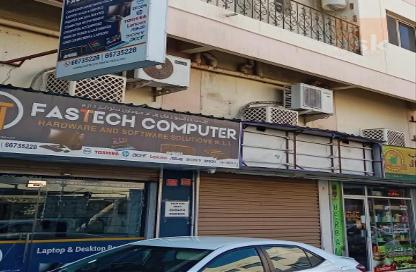 عمارة بالكامل - استوديو - 8 حمامات للبيع في المنامة - محافظة العاصمة