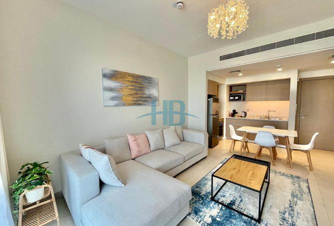 955501 - Property Image 3