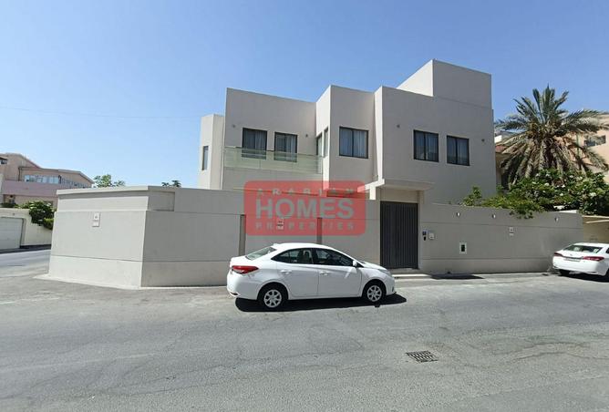 976981 - Property Main Image