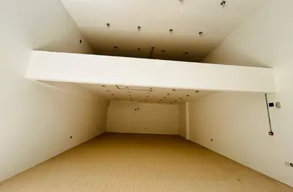 متجر - استوديو - 1 حمام للايجار في سلماباد - المحافظة الوسطى