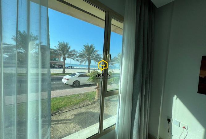 963544 - Property Image 3