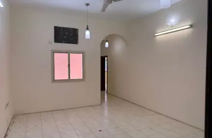 شقة - 2 غرف نوم - 2 حمامات للايجار في سلماباد - المحافظة الوسطى