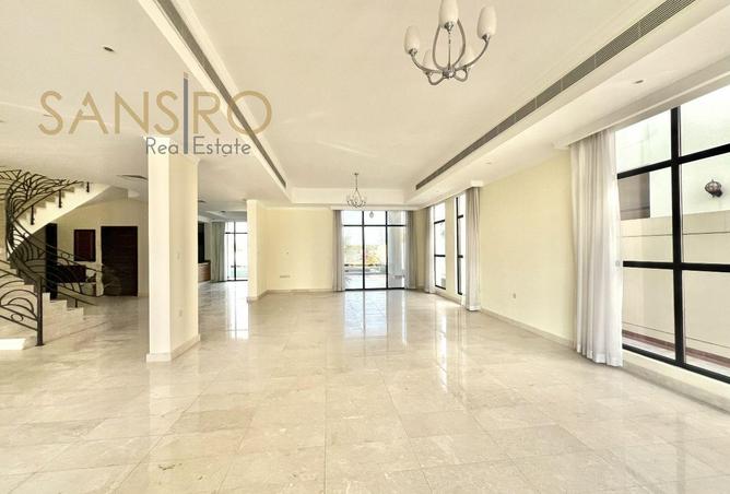 980871 - Property Image 2