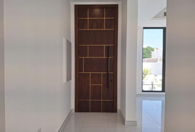 963644 - صورة العقار 2