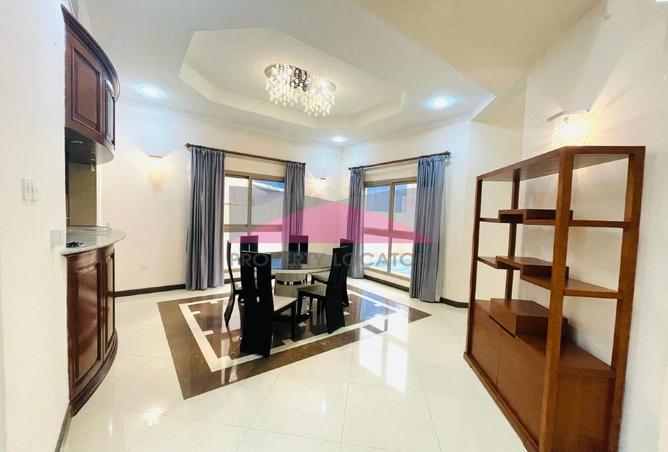 951515 - Property Image 3