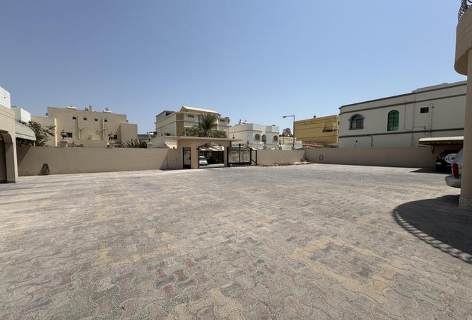 942282 - Property Image 3