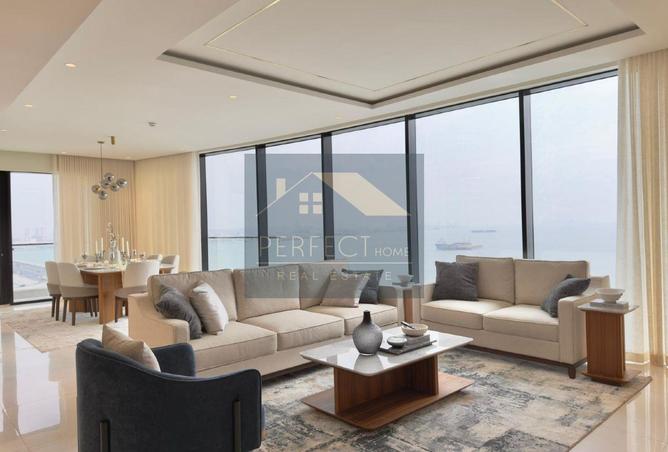 988407 - Property Image 2