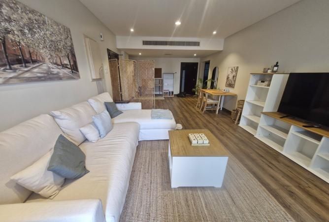960983 - Property Image 2