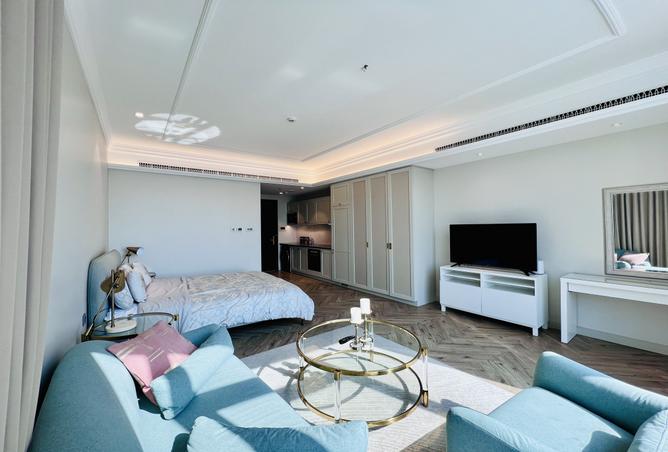 972437 - Property Image 2