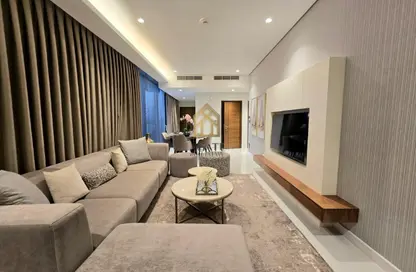 Apartment - 2 Bedrooms - 3 Bathrooms for rent in Canal View - Dilmunia Island - Muharraq Governorate