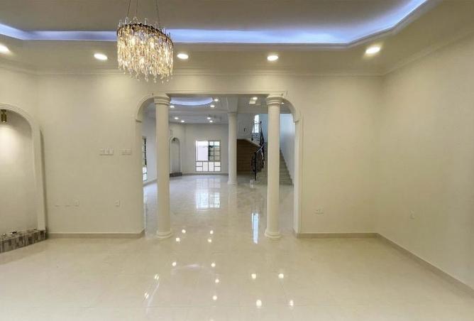 944424 - Property Image 3