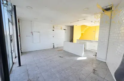 Shop - Studio for rent in Sanad - Central Governorate