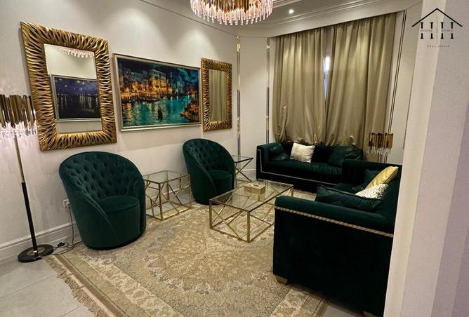 962894 - Property Image 2