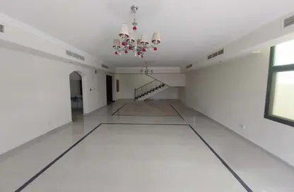 Villa - 4 Bedrooms - 3 Bathrooms for rent in Sanad - Central Governorate