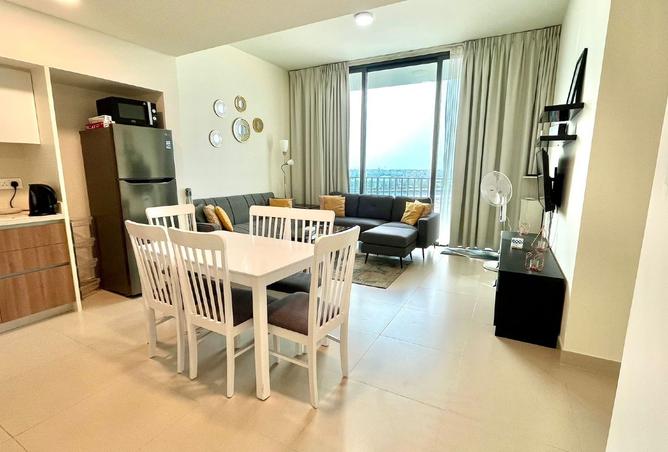 957741 - Property Image 2