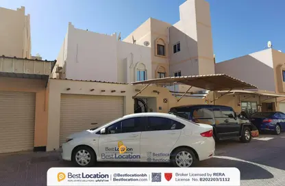 Villa - 5 Bedrooms - 7 Bathrooms for sale in Busaiteen - Muharraq Governorate