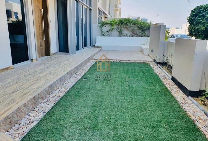 978273 - Property Image 2