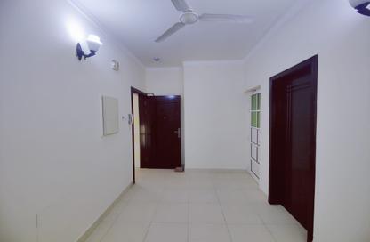 Apartment - 1 Bedroom - 1 Bathroom for rent in Busaiteen - Muharraq Governorate