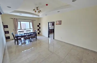 Apartment - 1 Bedroom - 1 Bathroom for rent in Mahooz - Manama - Capital Governorate
