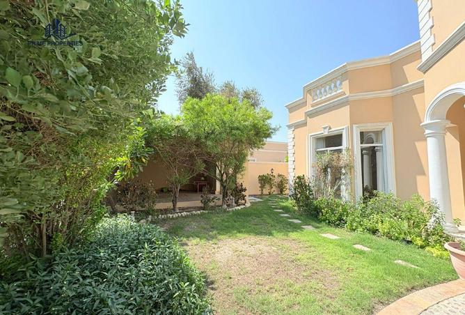 952700 - Property Image 2