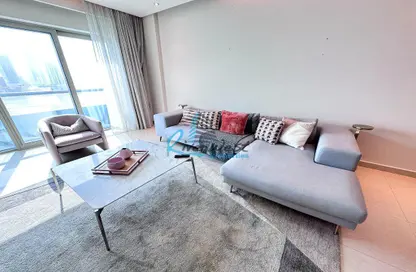 Apartment - 2 Bedrooms - 3 Bathrooms for rent in Reef Island - Capital Governorate