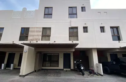 Villa - 4 Bedrooms - 6 Bathrooms for sale in Al Markh - Northern Governorate
