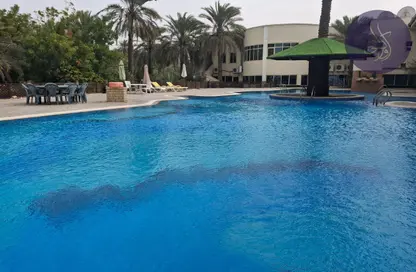 Apartment - 2 Bedrooms - 3 Bathrooms for rent in Janabiya - Northern Governorate