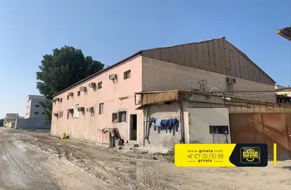 سكن عمال - استوديو - 8 حمامات للبيع في سترة - المحافظة الوسطى