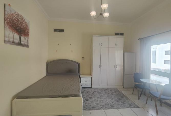 958171 - Property Image 3