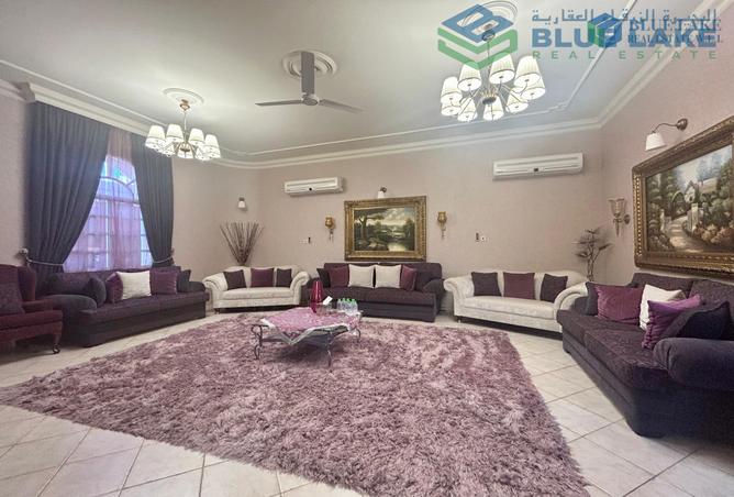 894115 - Property Image 2