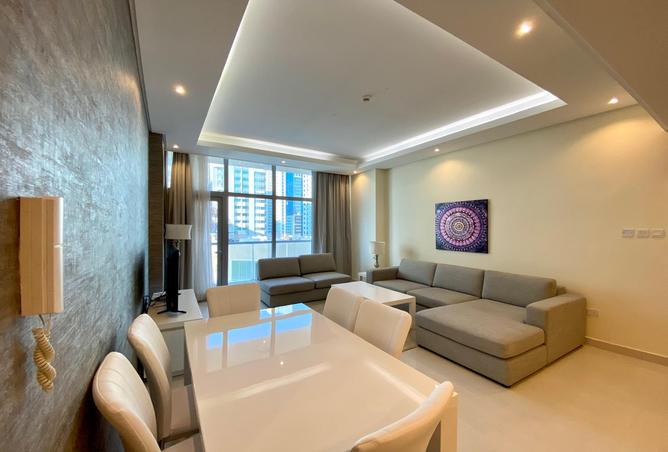 988453 - Property Image 3