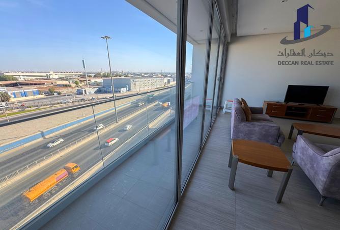 956976 - Property Image 2