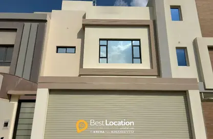 فيلا - 3 غرف نوم - 4 حمامات للبيع في مراسي البحرين - ديار المحرق - المحرق