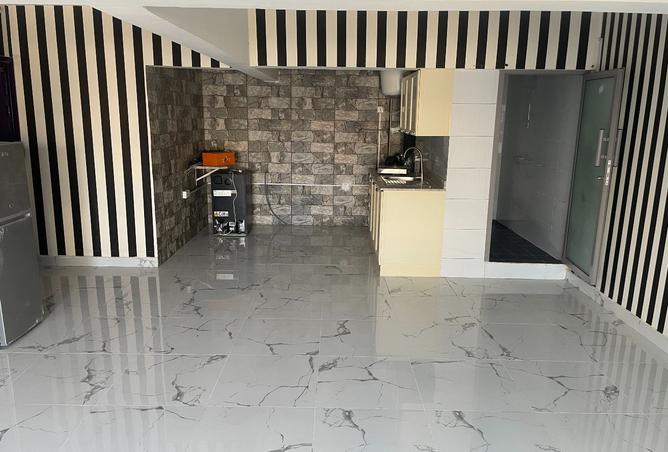 954452 - Property Image 3