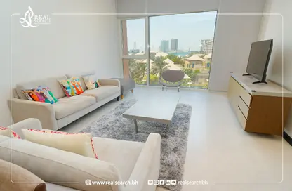 Apartment - 2 Bedrooms - 3 Bathrooms for rent in Reef Island - Capital Governorate