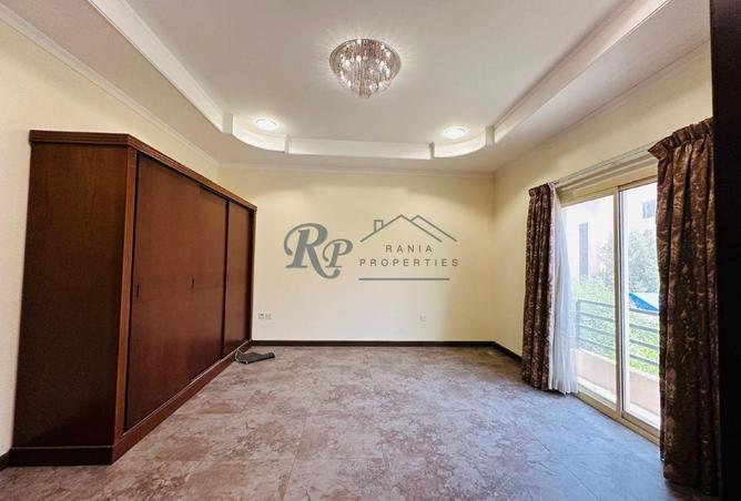 972945 - Property Main Image