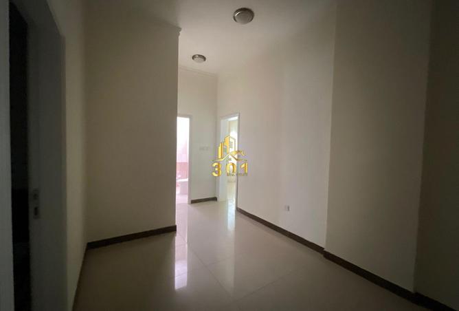 954915 - Property Image 3