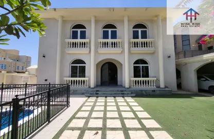 Villa - 5 Bedrooms - 6 Bathrooms for rent in Tubli - Central Governorate