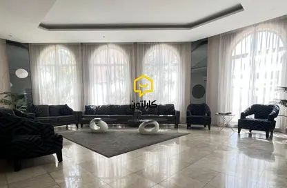 Apartment - 2 Bedrooms - 3 Bathrooms for rent in Hidd - Muharraq Governorate