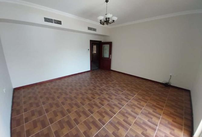 959868 - Property Image 2