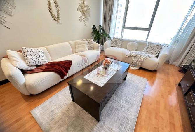 935421 - Property Image 2